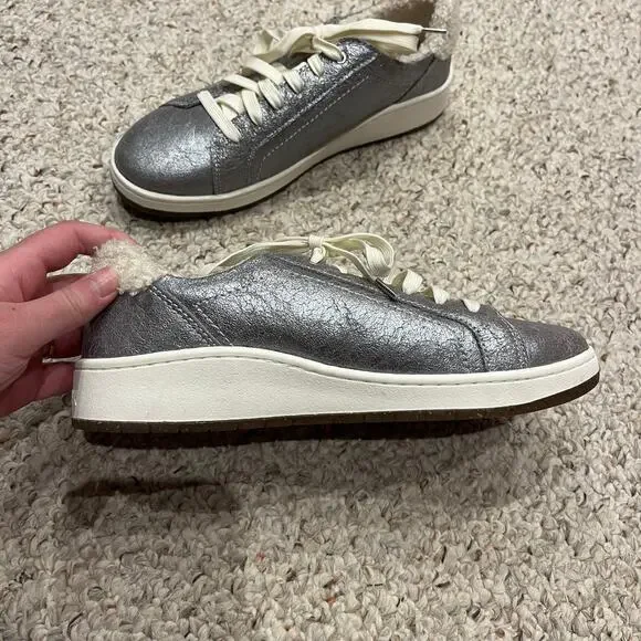 Aetrex Cozy Blake Silver Sneakers Sz 8.5 Womens Leather Metallic Comfort - Picture 6 of 8